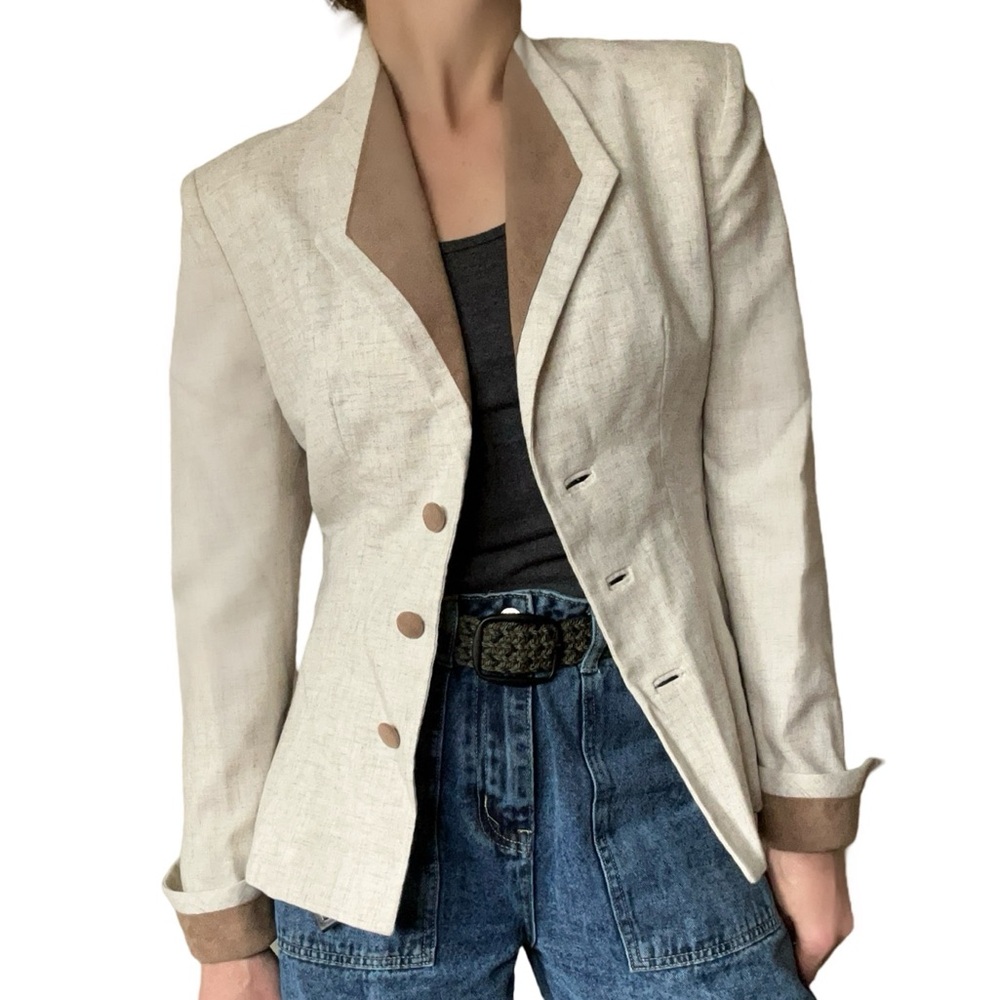 Elegant Cream Blazer with Brown Accents